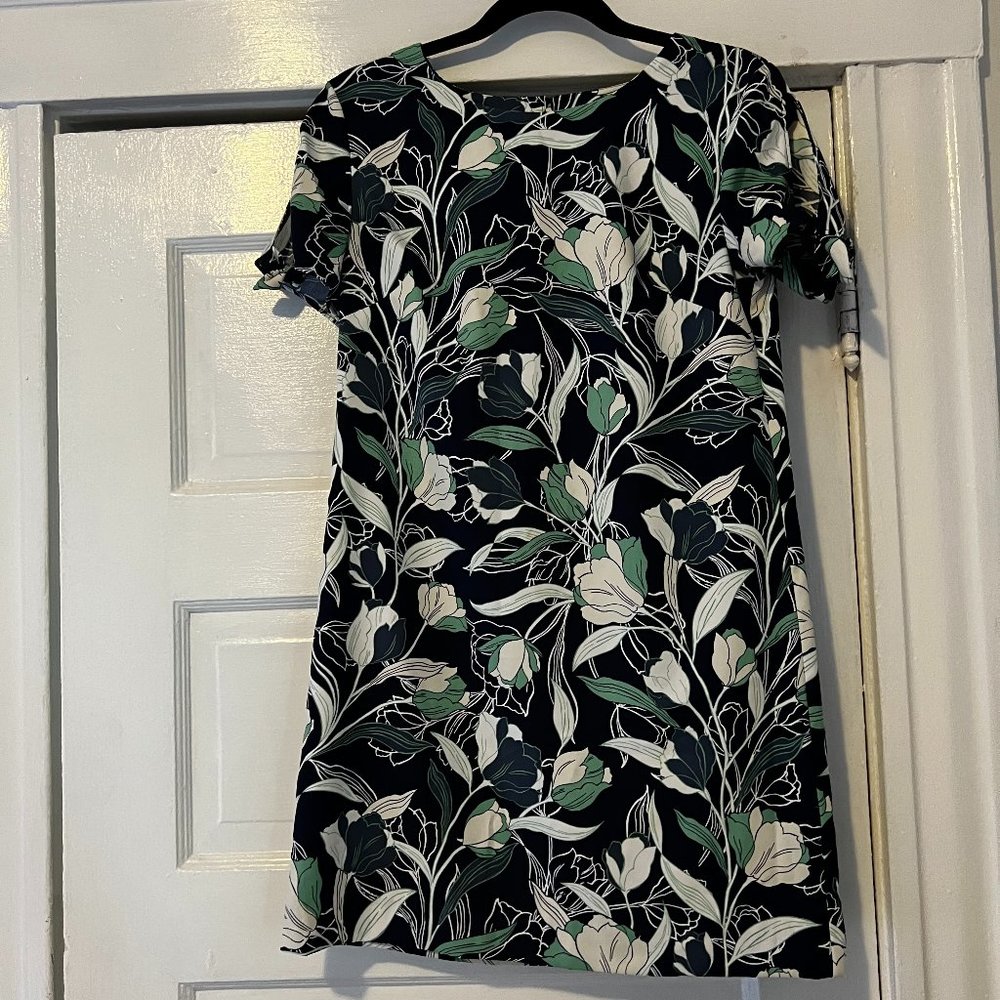Banana Republic navy floral short shift dress
